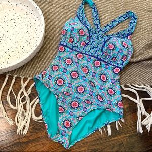 •Catalina• STUNNING vibrant one piece bathing suit